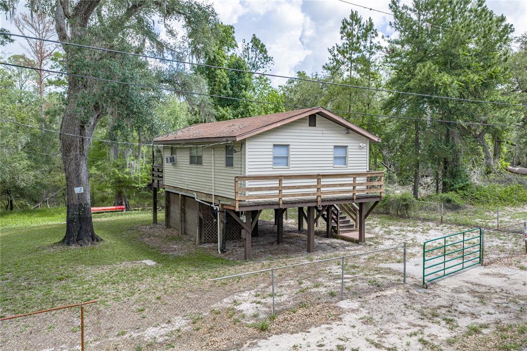 33065 Cedonia Road Dade City, FL 33523 - Photo 6 of 41
