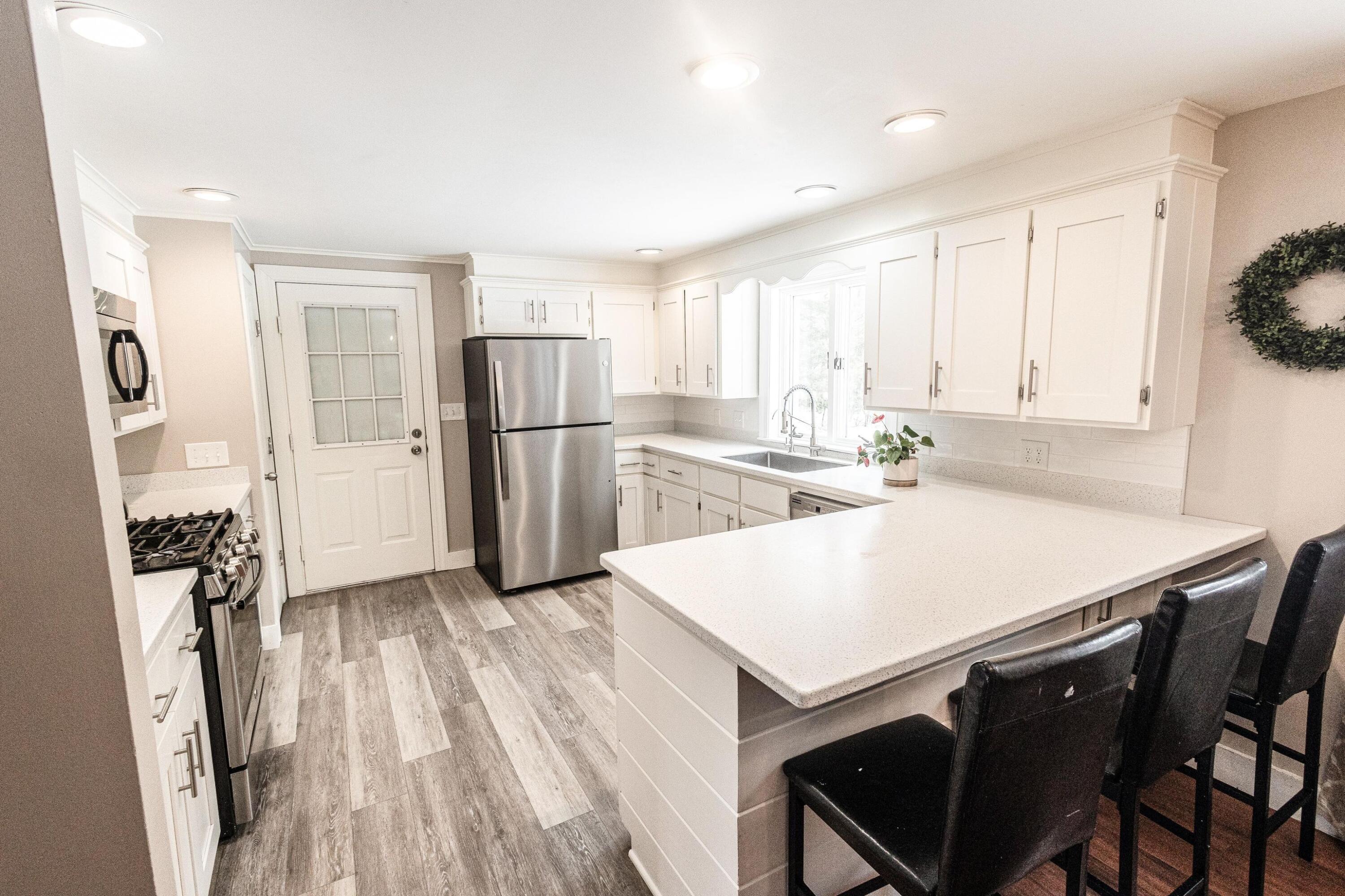 533 Buxton Road Saco, ME 04072 - Photo 6 of 23 421096864_770157158309323_62959201144100
