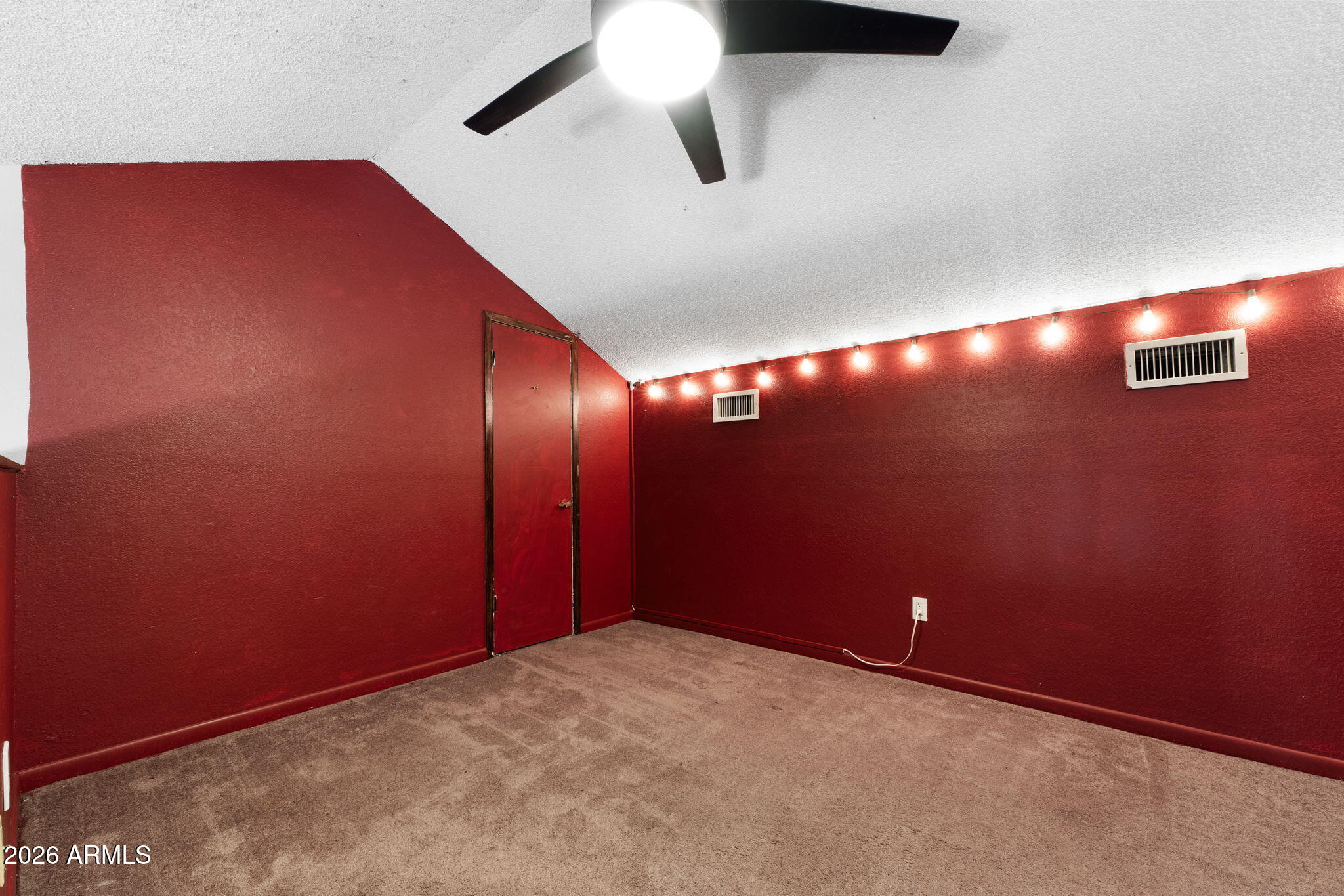 30 East Brown Road, Unit 2070 Mesa, AZ 85201 - Photo 15 of 20 an empty room