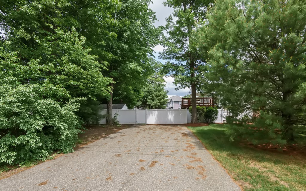 99 Mink Run Road Wilmington, MA 01887 - Photo 9 of 30 Gallery Image 9