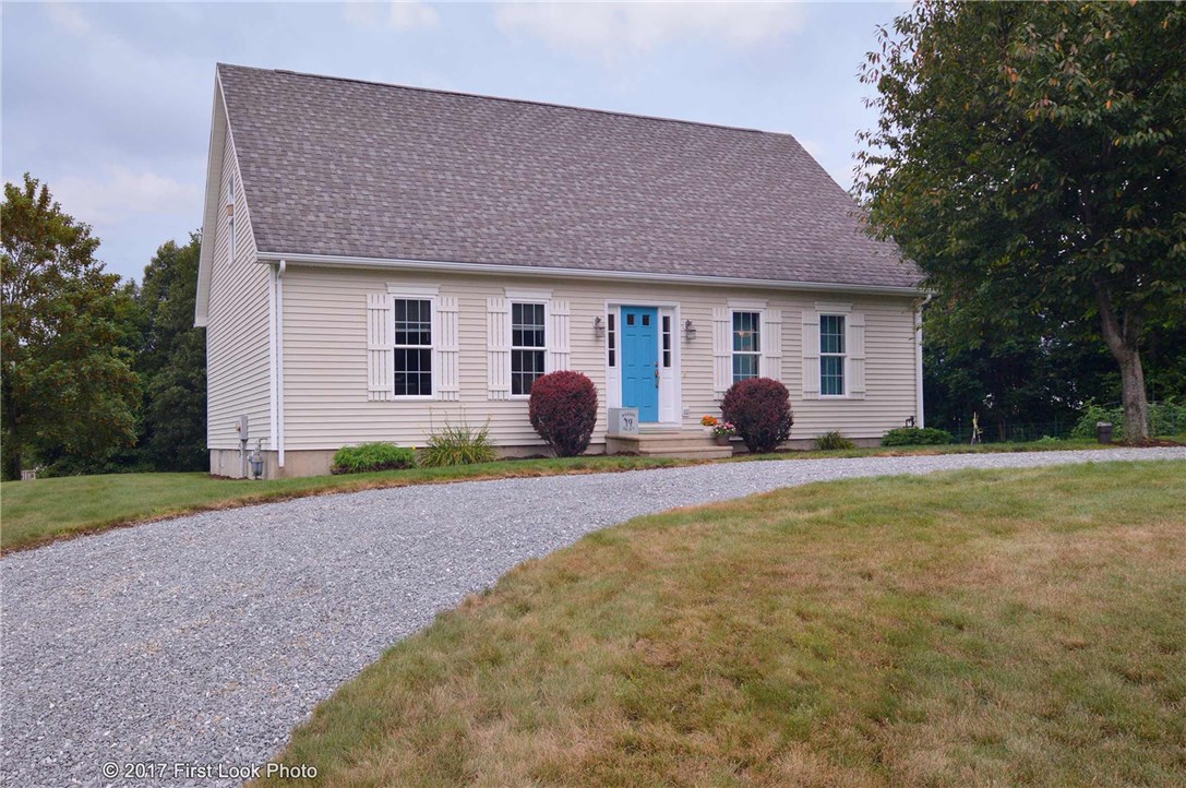 129 Ridge Lane Swansea, MA 02777 - Photo 1 of 31 Gallery Image 1