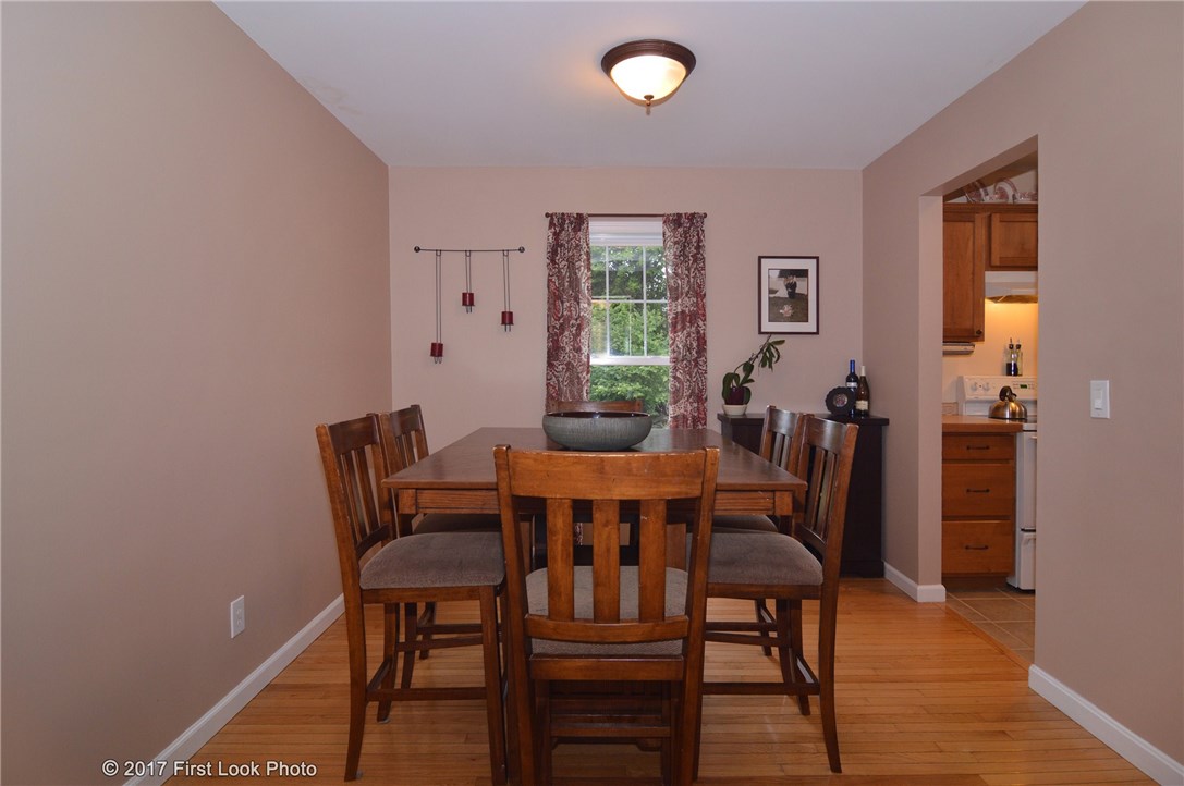 129 Ridge Lane Swansea, MA 02777 - Photo 17 of 31 Gallery Image 17