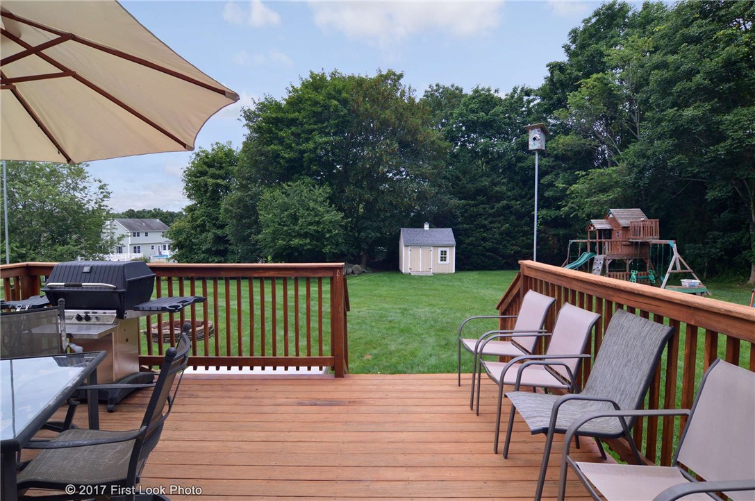 129 Ridge Lane Swansea, MA 02777 - Photo 27 of 31 Gallery Image 27