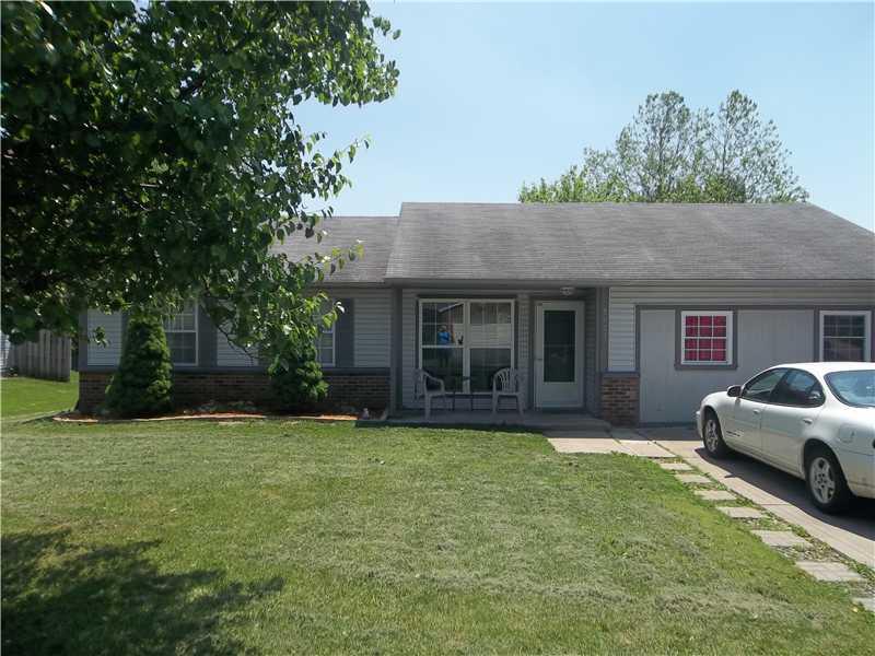 5629 West Mills Road Indianapolis, IN 46221 - Photo 1 of 7