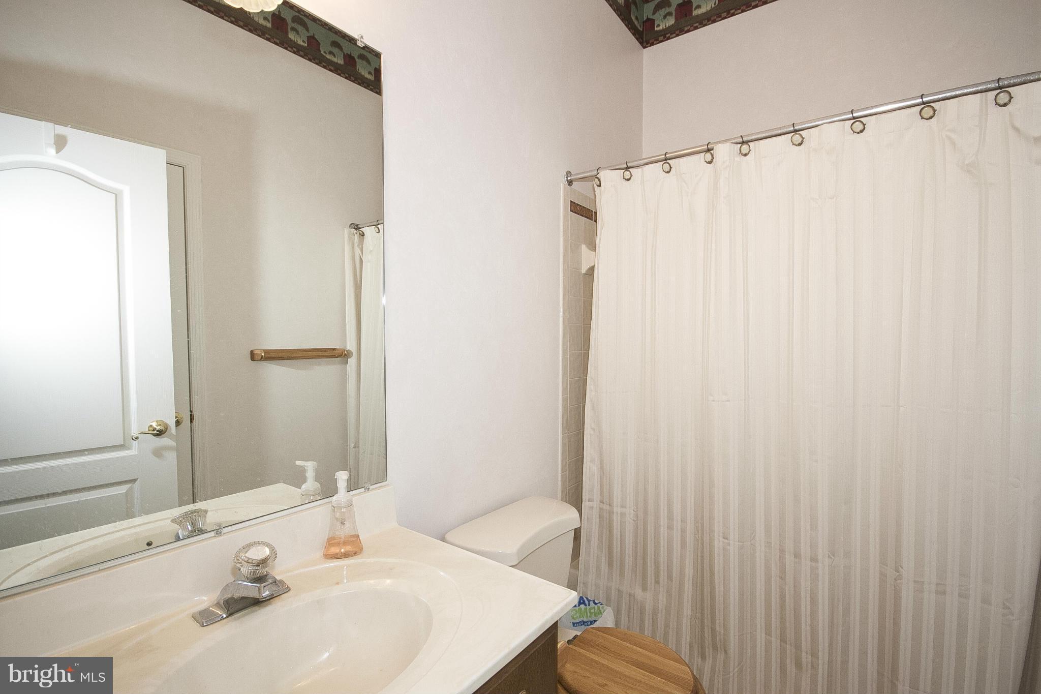 2651 Pot Spring Road Lutherville-Timonium, MD 21093 - Photo 16 of 30 Main Level Full Bath for Maid or Nannie
