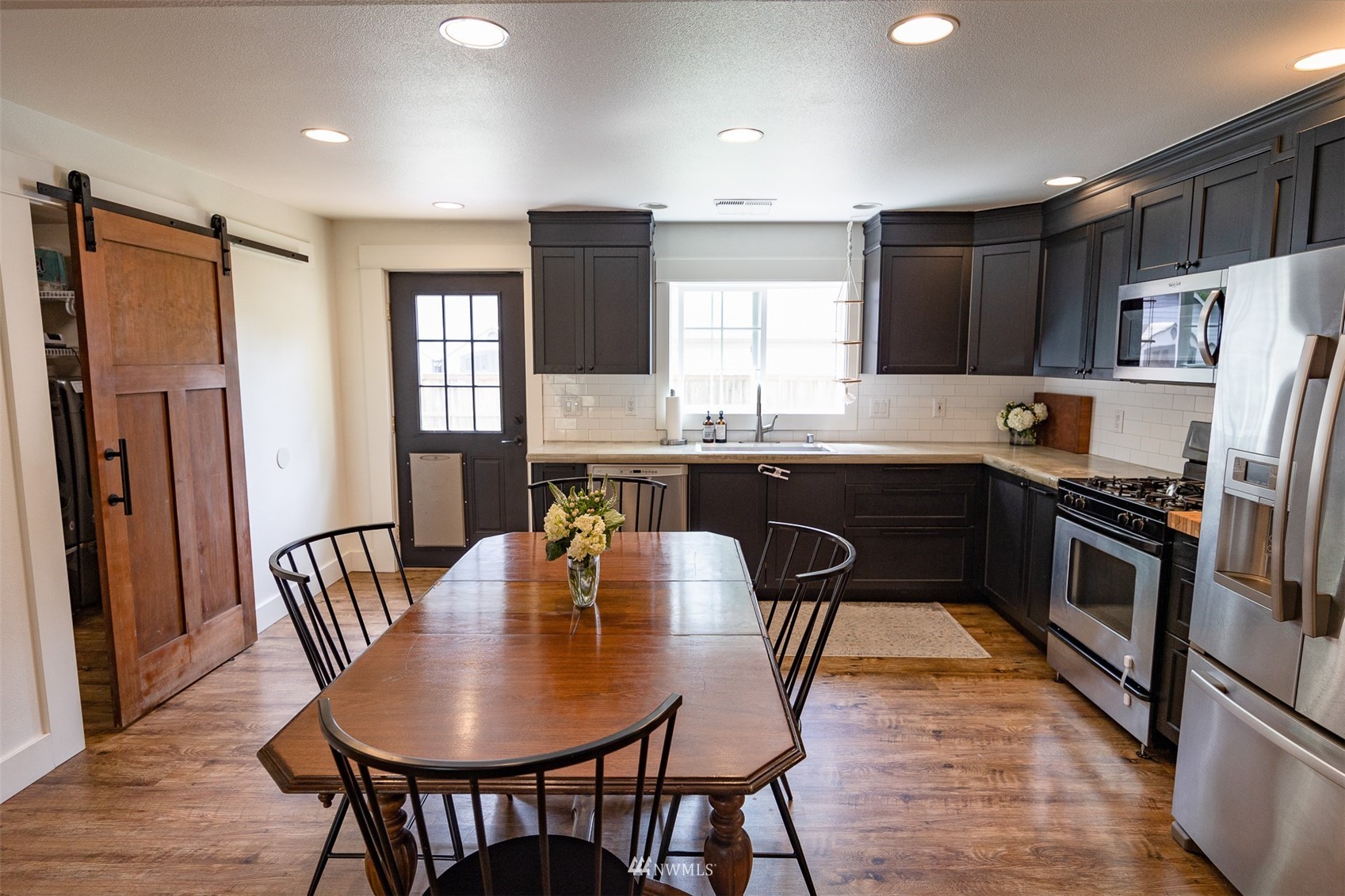 3609 Pine Road Northeast Bremerton, WA 98310 - Photo 11 of 39 Gallery Image 11