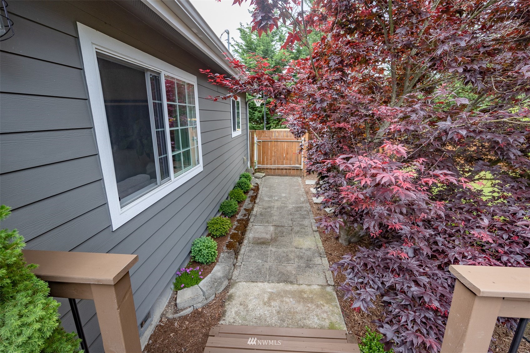 3609 Pine Road Northeast Bremerton, WA 98310 - Photo 4 of 39 Gallery Image 4