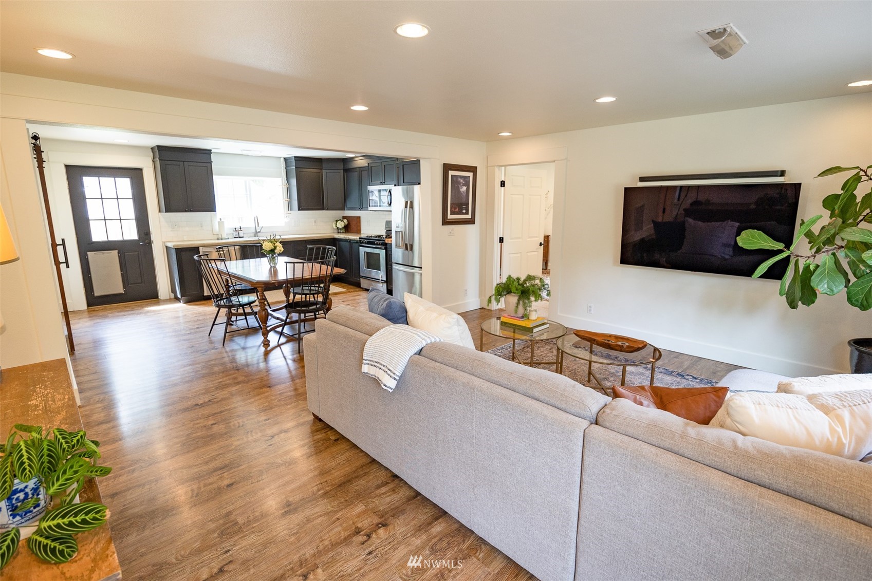 3609 Pine Road Northeast Bremerton, WA 98310 - Photo 6 of 39 Gallery Image 6