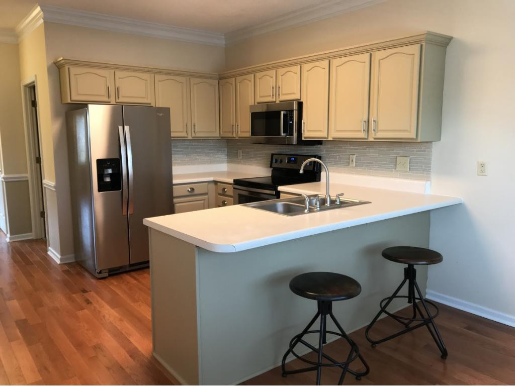 146 East Ravine Road, Unit 146 Kingsport, TN 37660 - Photo 3 of 35 Photo 3