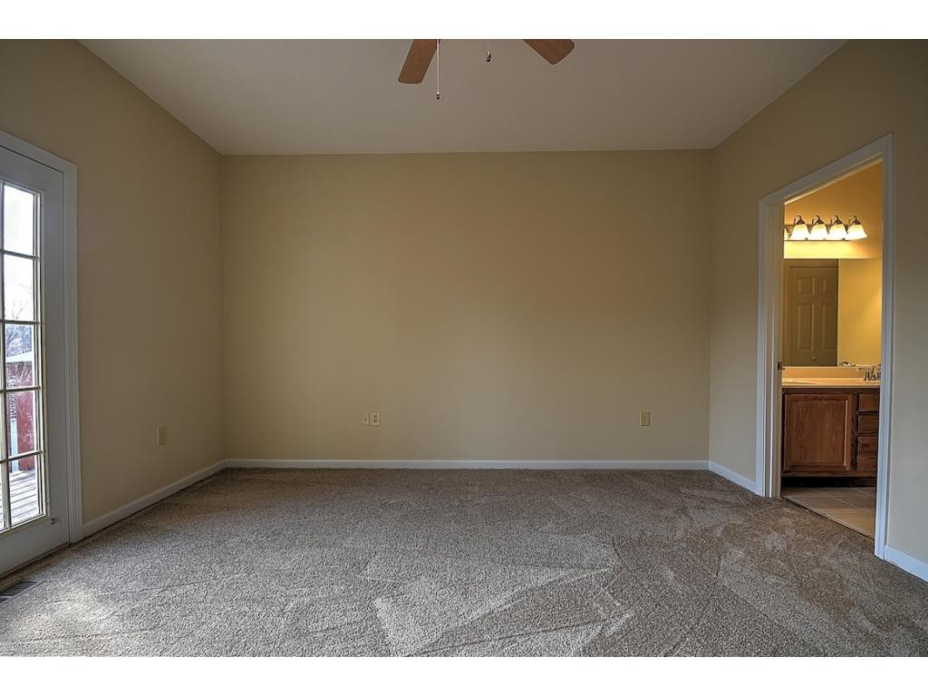 146 East Ravine Road, Unit 146 Kingsport, TN 37660 - Photo 21 of 35 Photo 22