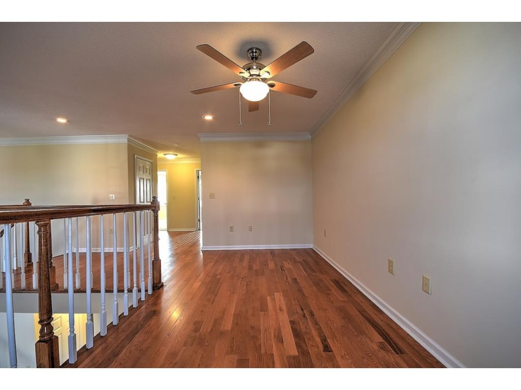 146 East Ravine Road, Unit 146 Kingsport, TN 37660 - Photo 23 of 35 Photo 24