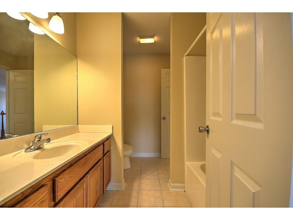 146 East Ravine Road, Unit 146 Kingsport, TN 37660 - Photo 26 of 35 Photo 27