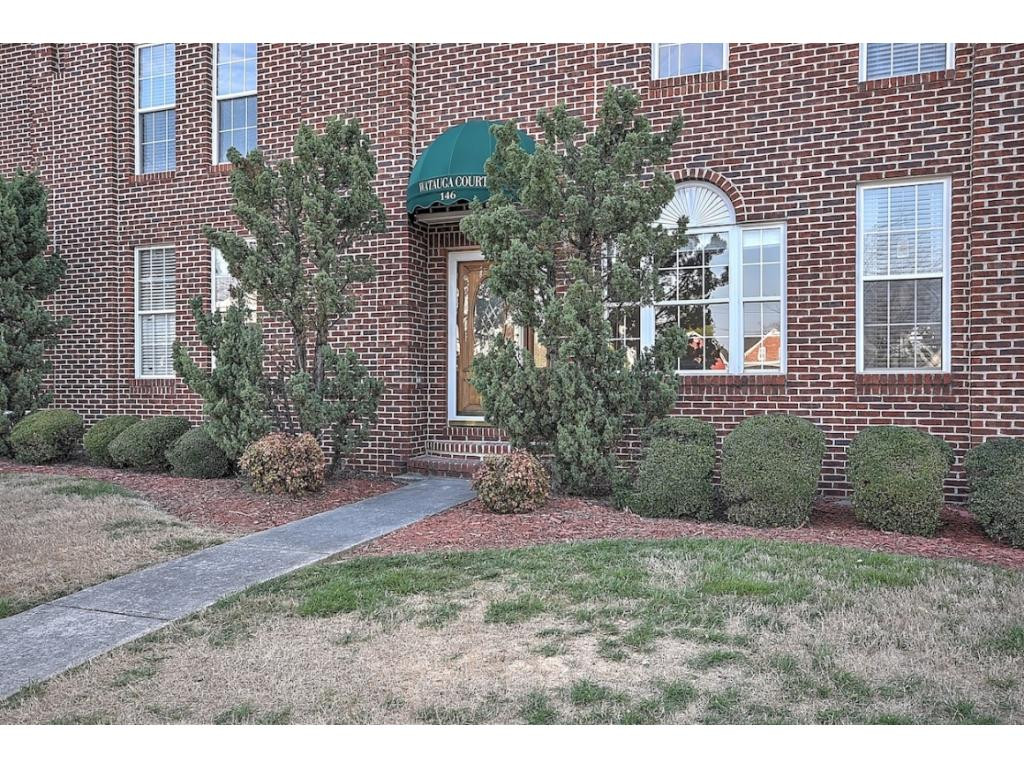 146 East Ravine Road, Unit 146 Kingsport, TN 37660 - Photo 6 of 35 Photo 6