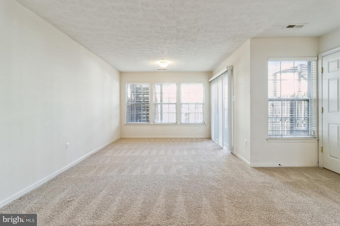 931 Tipton Road Middle River, MD 21220 - Photo 6 of 54 Massive family room/optional 4th bedroom