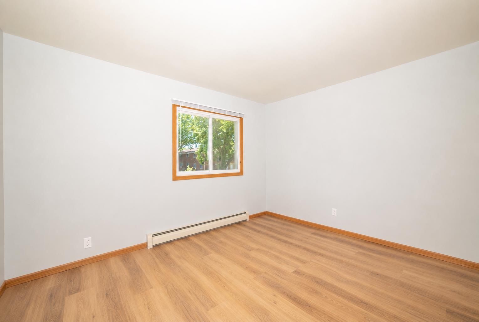 1706 Onsgard Road Madison, WI 53704 - Photo 10 of 11