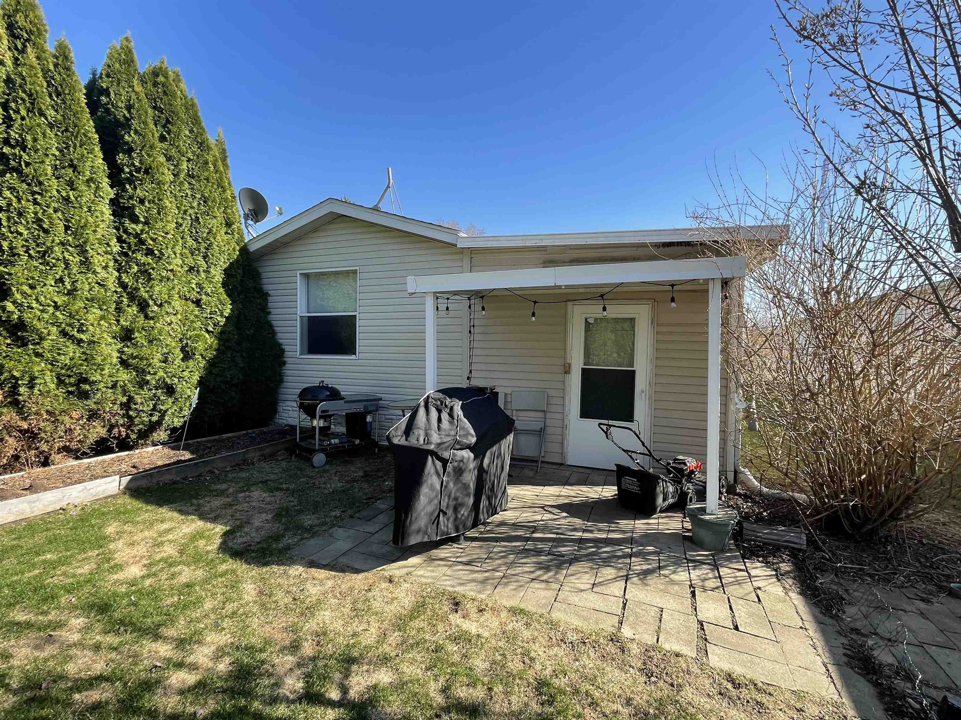 1203 Spring Circle Belvidere, IL 61008 - Photo 10 of 14