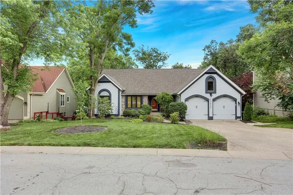 $449,000 | 17612 West 113th Terrace, Olathe, KS 66061