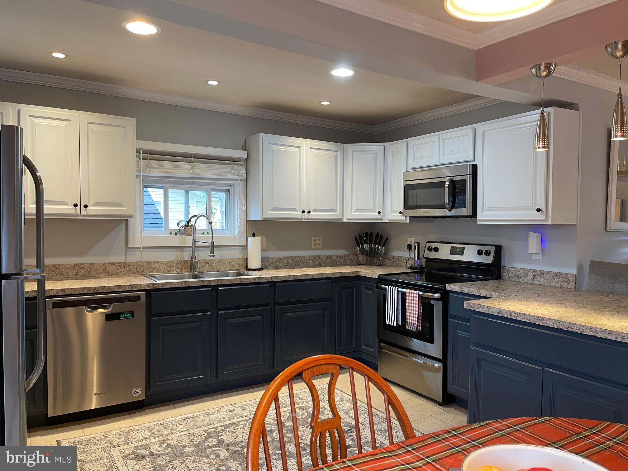 258 I Street Carneys Point, NJ 08069 - Photo 8 of 24 Gallery Image 8
