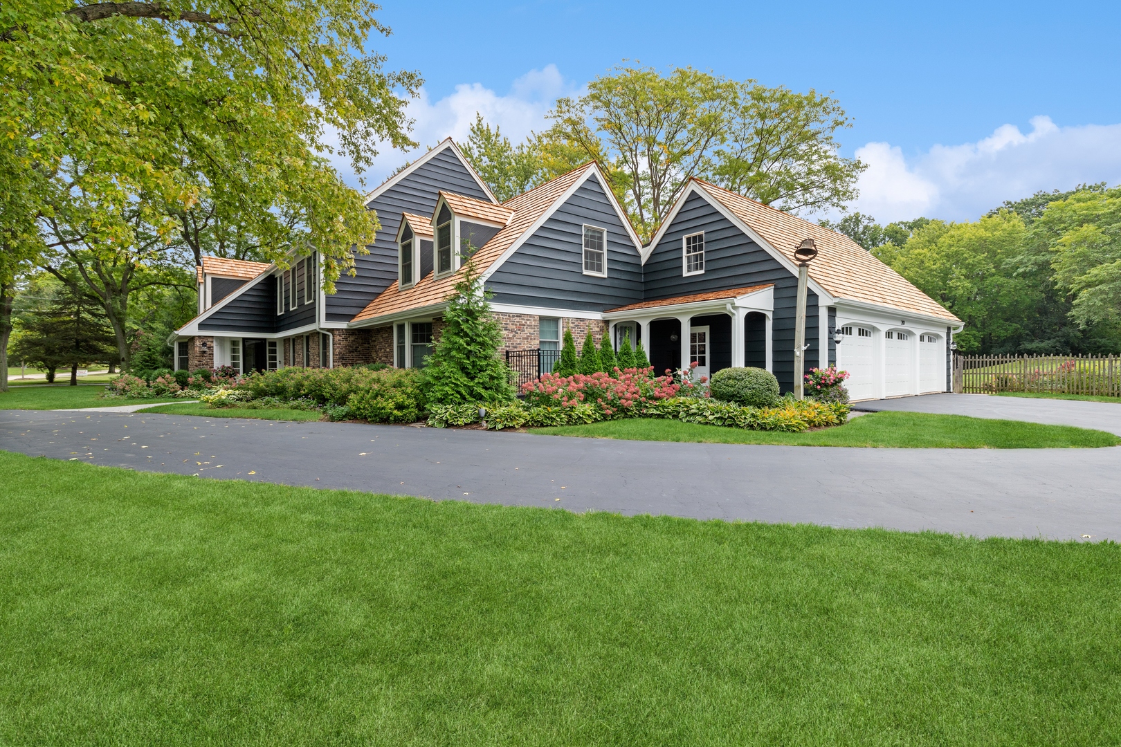 201 Old Mill Road Lake Forest, IL 60045 - Photo 2 of 34 Gallery Image 2