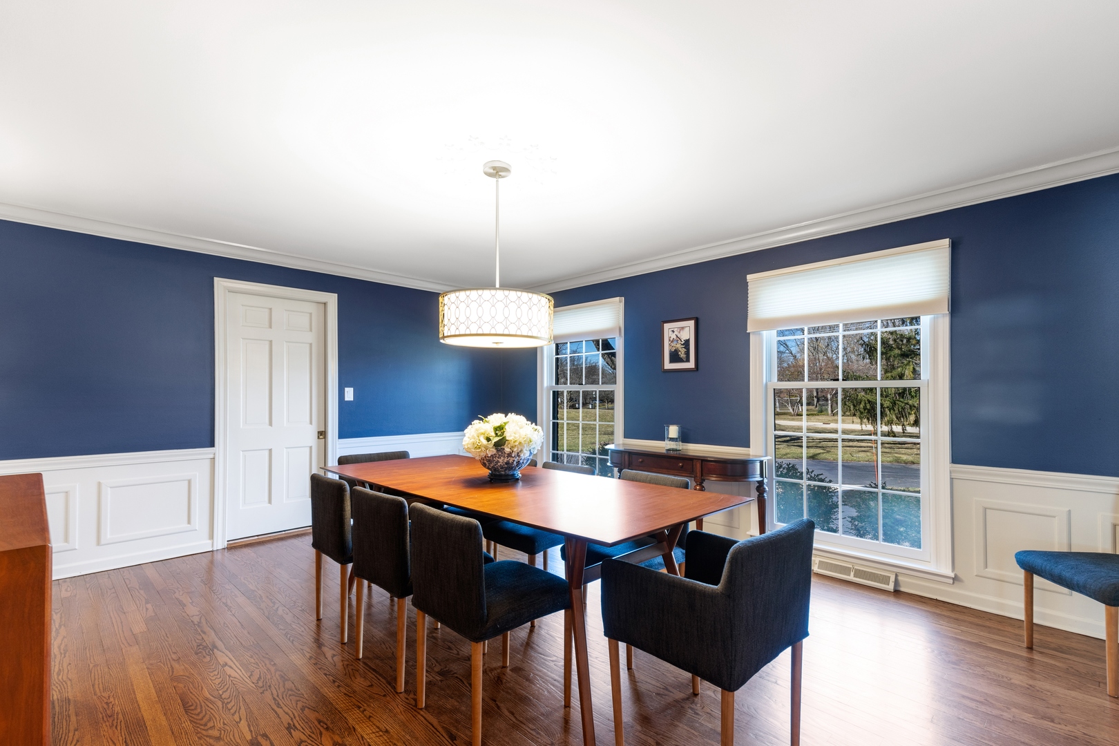 201 Old Mill Road Lake Forest, IL 60045 - Photo 8 of 34 Gallery Image 8