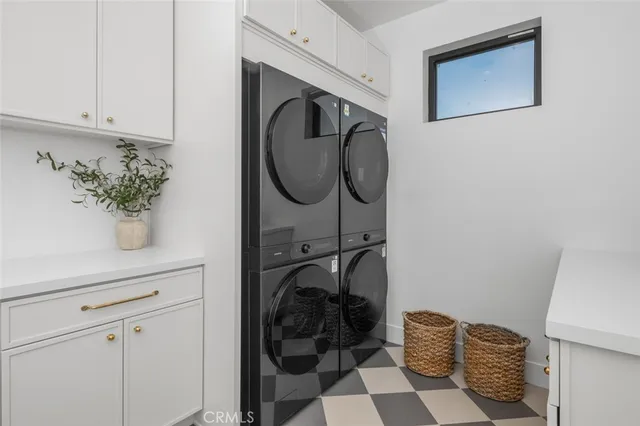 $3,998,000 | 121 Avenida Princesa, San Clemente, CA 92672