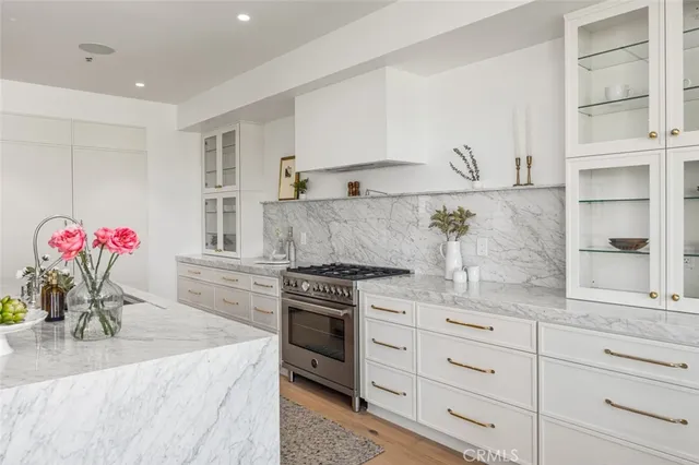 $3,998,000 | 121 Avenida Princesa, San Clemente, CA 92672