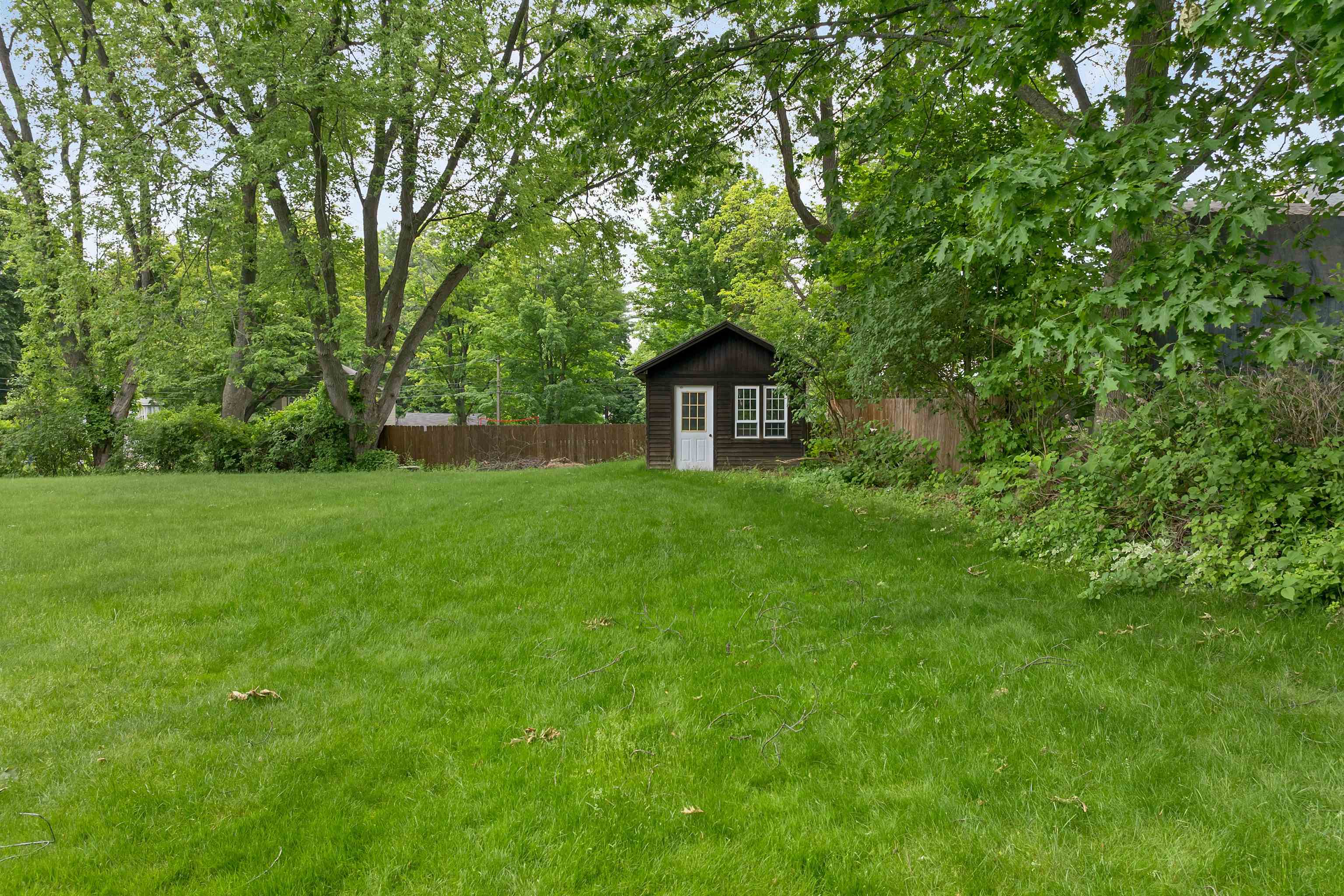 40 Paugus Street Laconia, NH 03246 - Photo 8 of 56