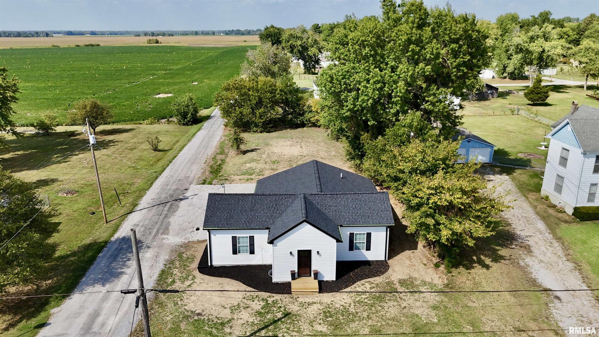 a house view with a outdoor space