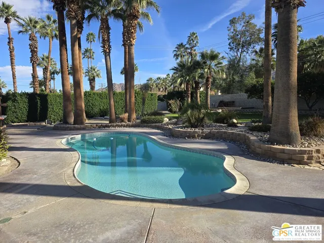 $7,500 | 74619 Fairway Drive, Palm Desert, CA 92260