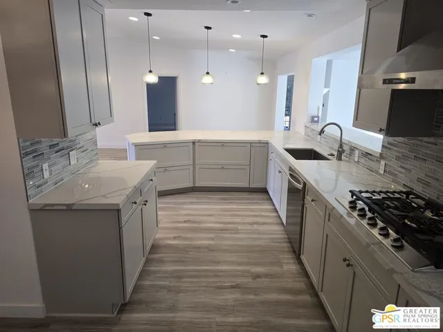 $7,500 | 74619 Fairway Drive, Palm Desert, CA 92260