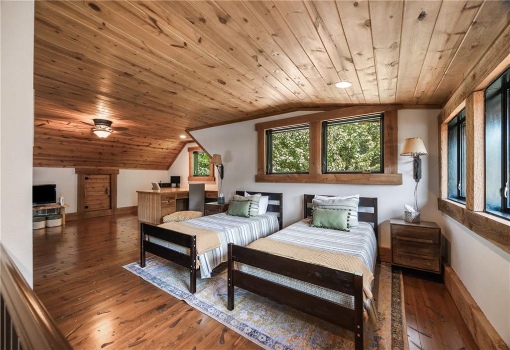 3049 Tray Mountain Road Helen, GA 30545 - Photo 15 of 42 Gallery Image 15