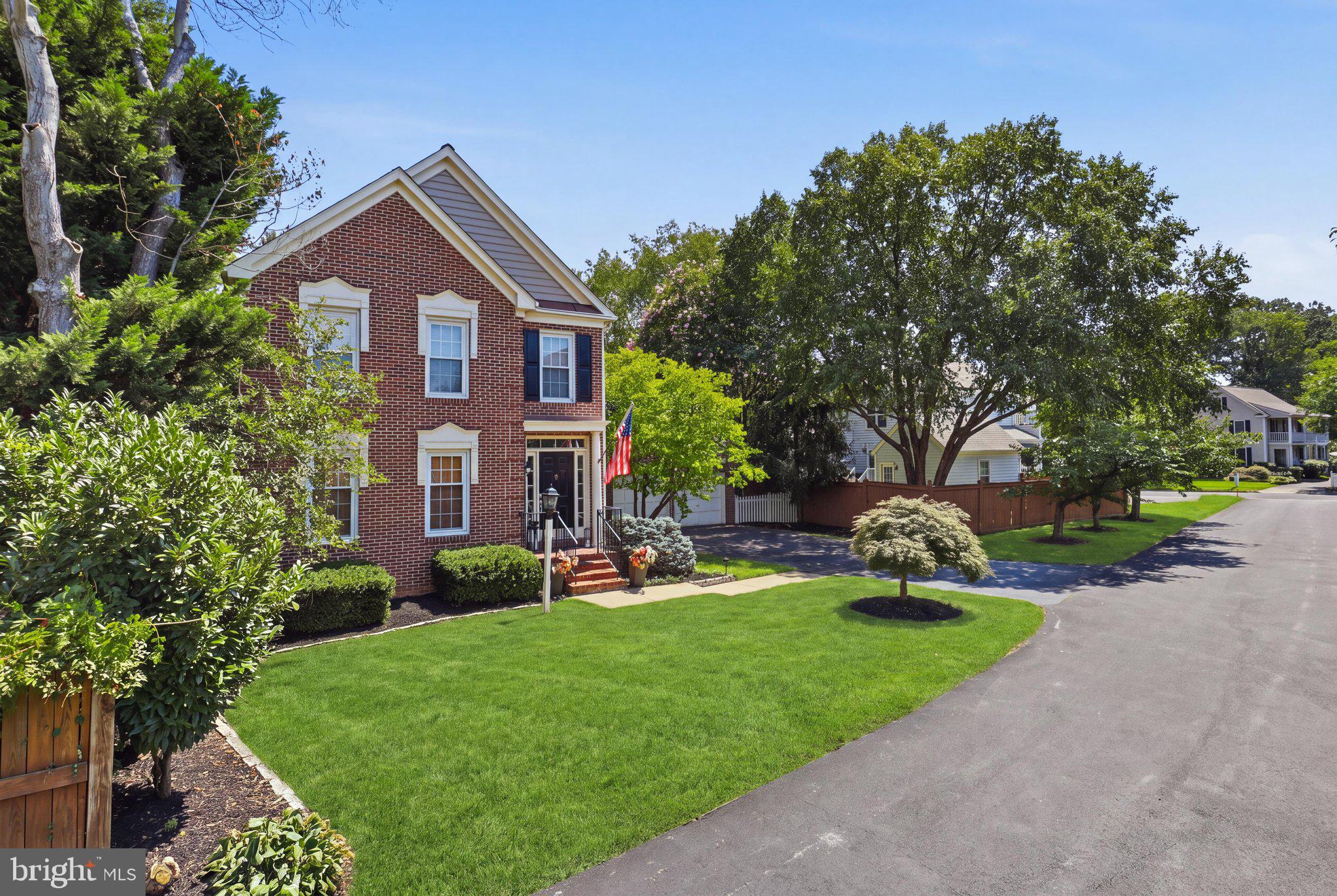 6502 Summerton Way Springfield, VA 22150 - Photo 2 of 15 Gallery Image 2