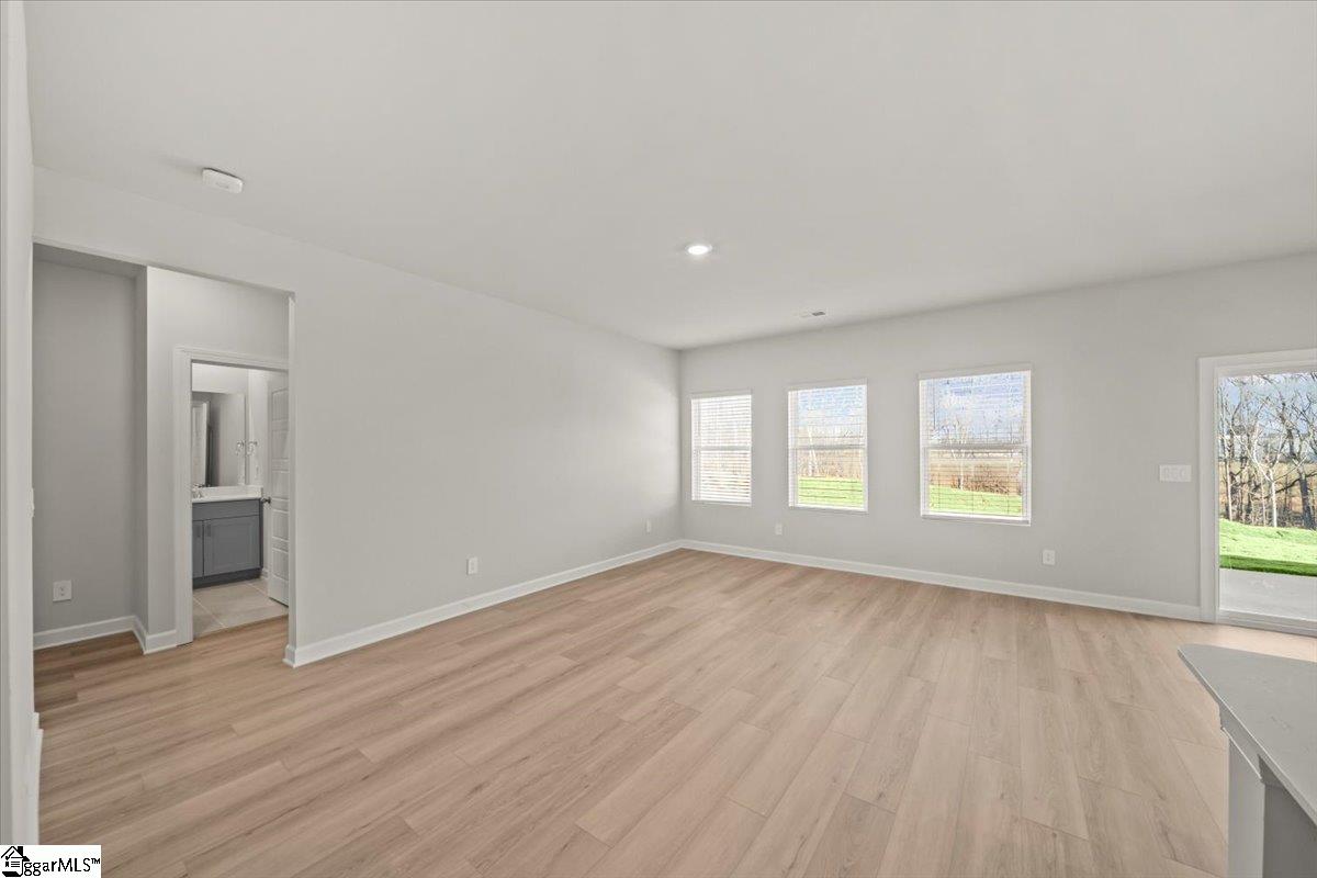 1600 Switchback Circle Moore, SC 29369 - Photo 5 of 34