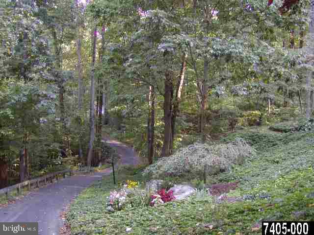 749 Moores Mountain Road Lewisberry, PA 17339 - Photo 3 of 9 Gallery Image 3