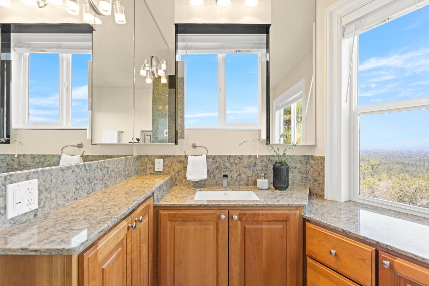 15438 Tarr Ditch Road Grass Valley, CA 95949 - Photo 63 of 87