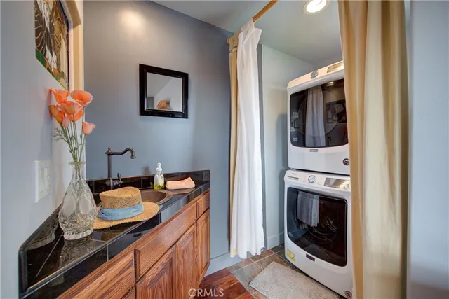 $1,098,000 | 689 Woodland Drive, Arroyo Grande, CA 93420