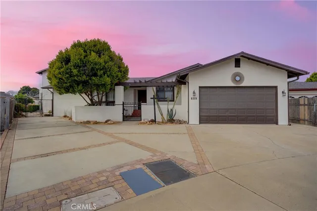 $1,098,000 | 689 Woodland Drive, Arroyo Grande, CA 93420
