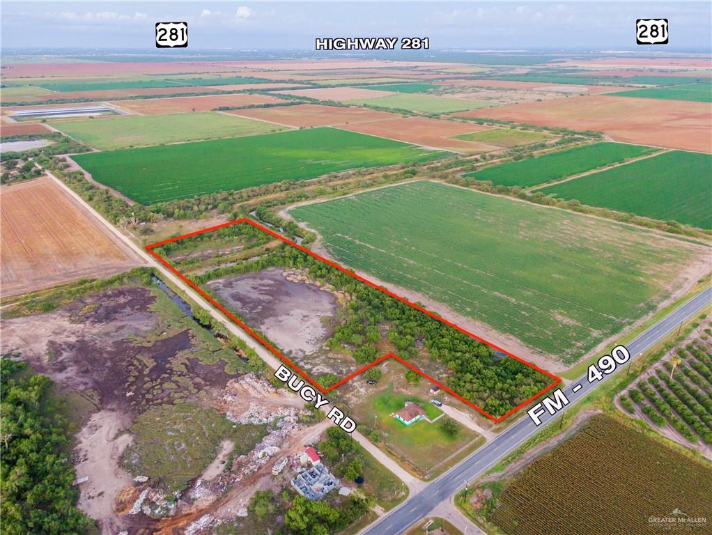 29415 Bucy Road Hargill, TX 78549 - Photo 6 of 9 a view of a tennis court