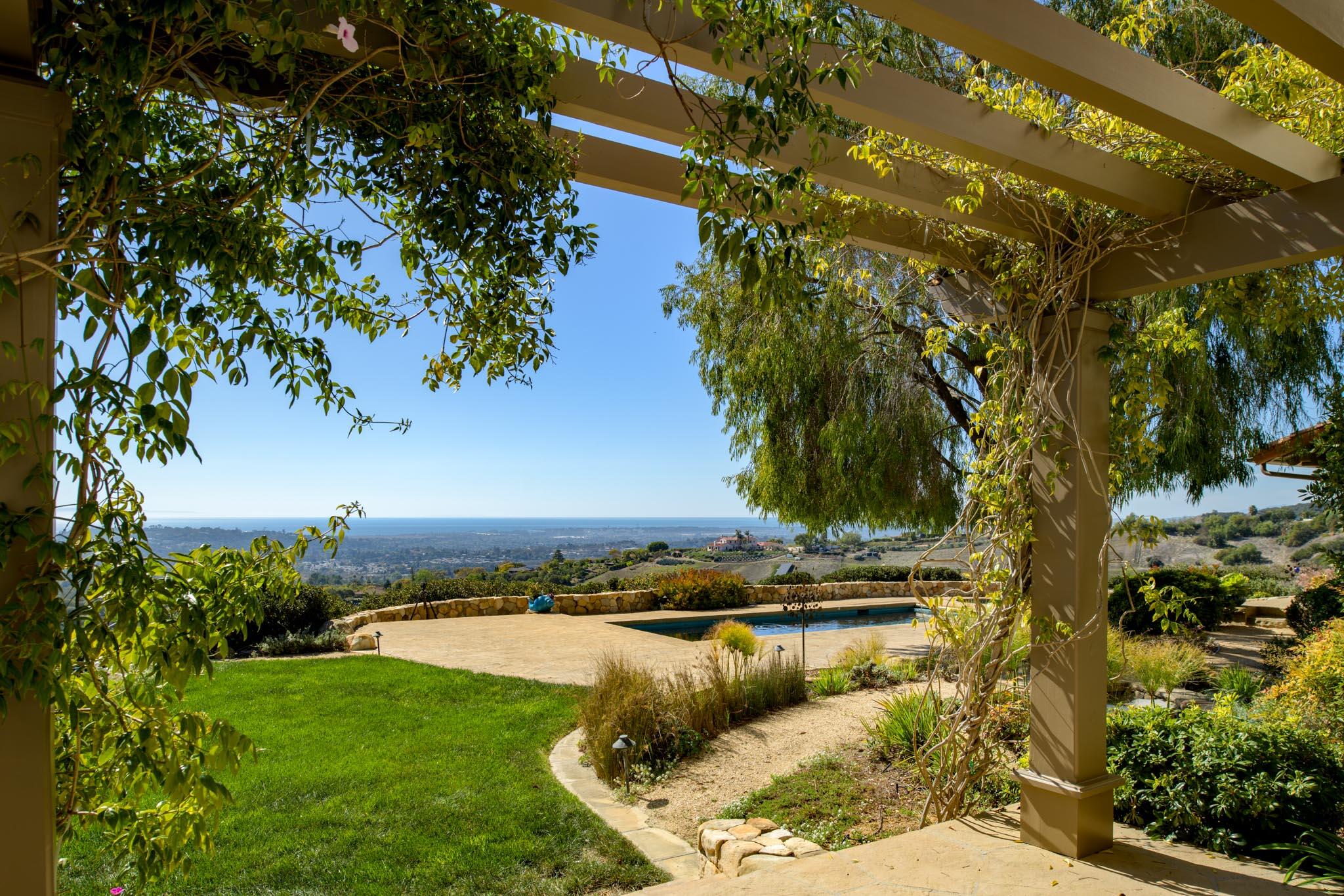 3770 Foothill Road Santa Barbara, CA 93105 - Photo 22 of 41 Private Patio off primary bedroom