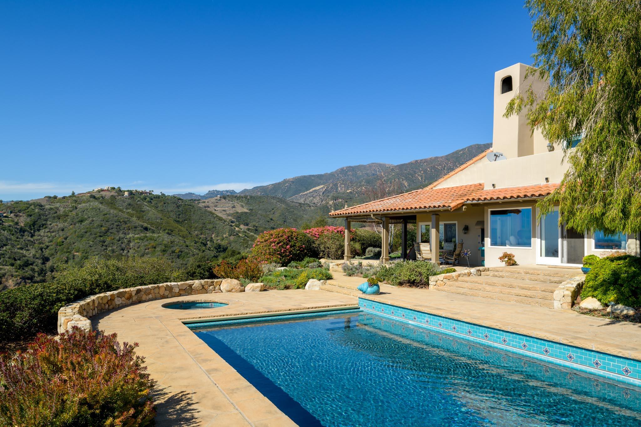 3770 Foothill Road Santa Barbara, CA 93105 - Photo 3 of 41 Mountain Views