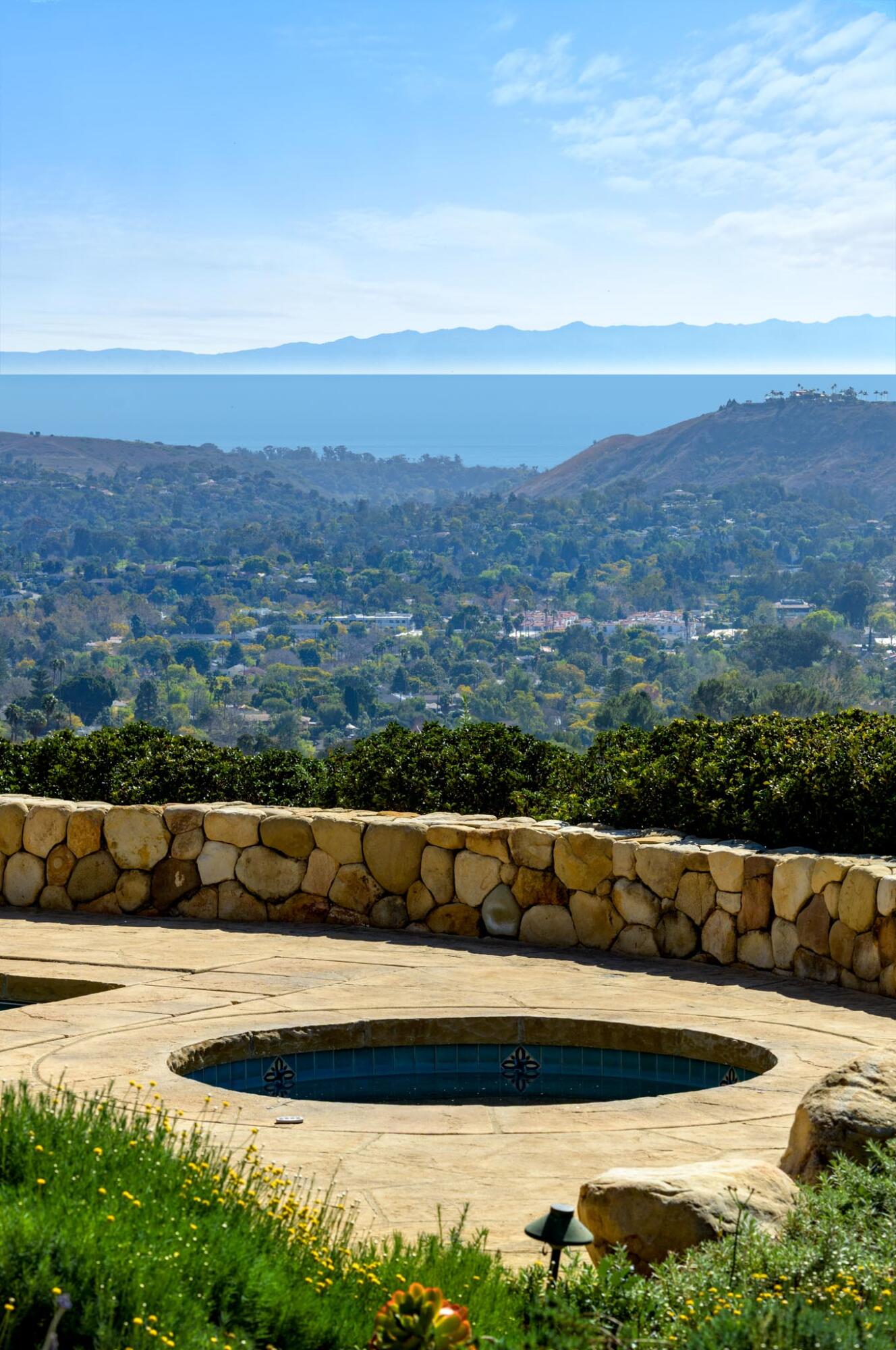 3770 Foothill Road Santa Barbara, CA 93105 - Photo 34 of 41 Spa