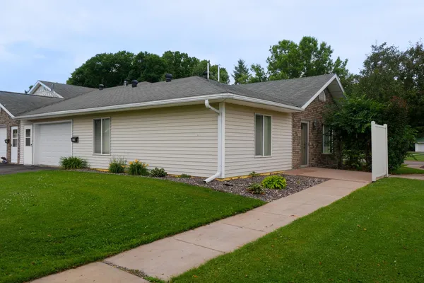 $194,500 | 876 East Allman Street, Medford, WI 54451