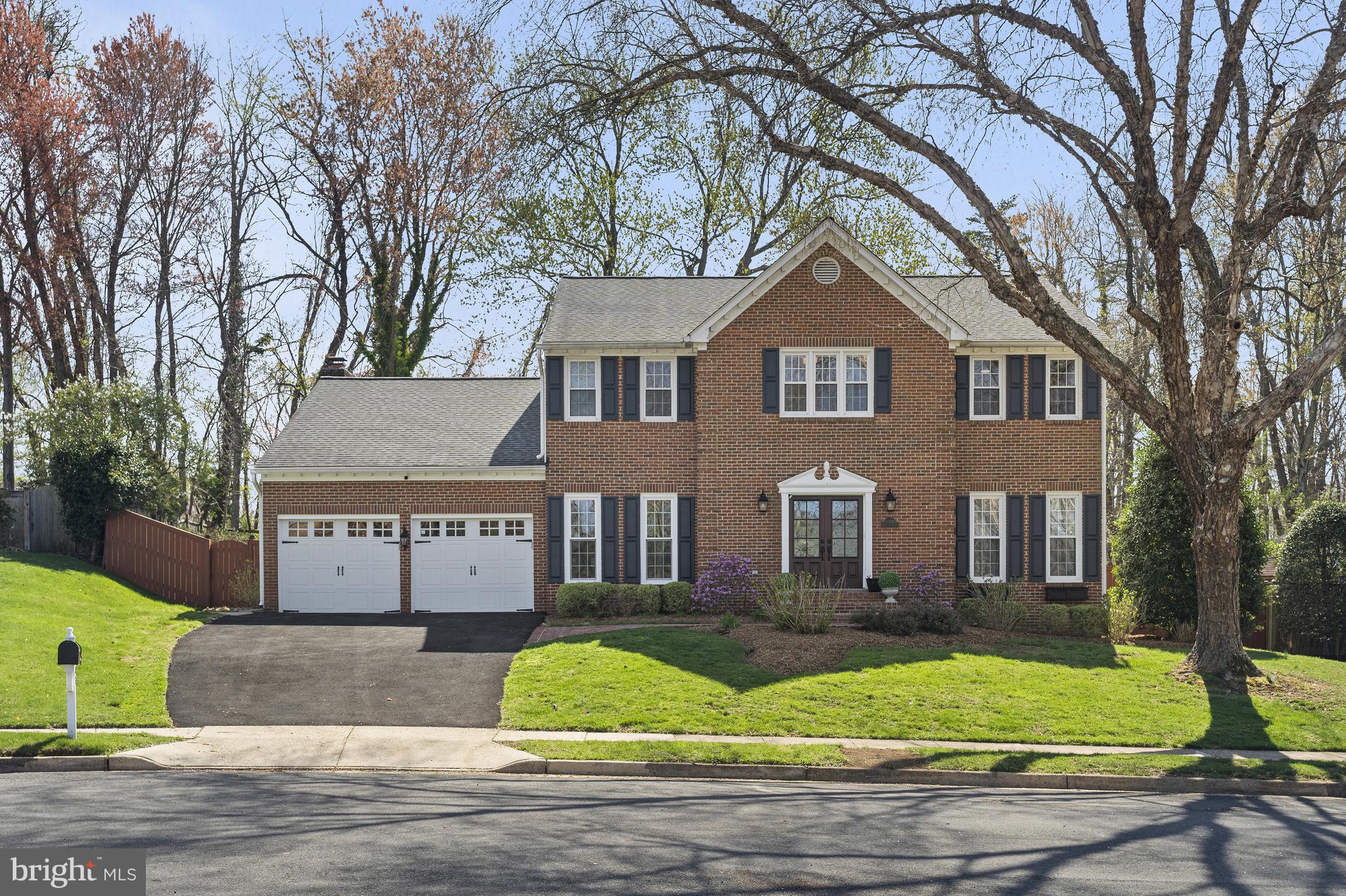 6303 Hunting Ridge Lane McLean, VA 22101 - Photo 1 of 47 Gallery Image 1