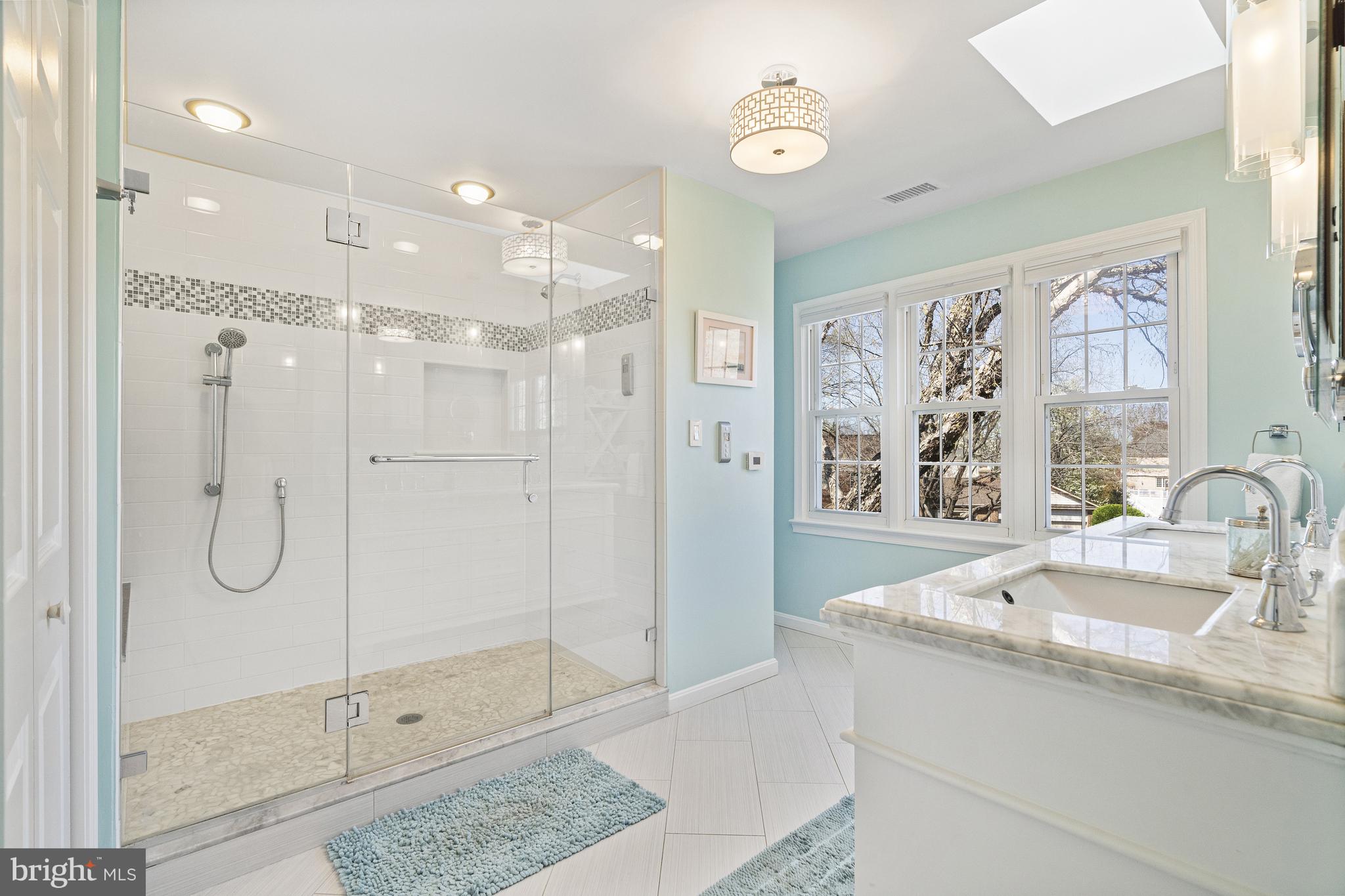 6303 Hunting Ridge Lane McLean, VA 22101 - Photo 19 of 47 Gallery Image 19