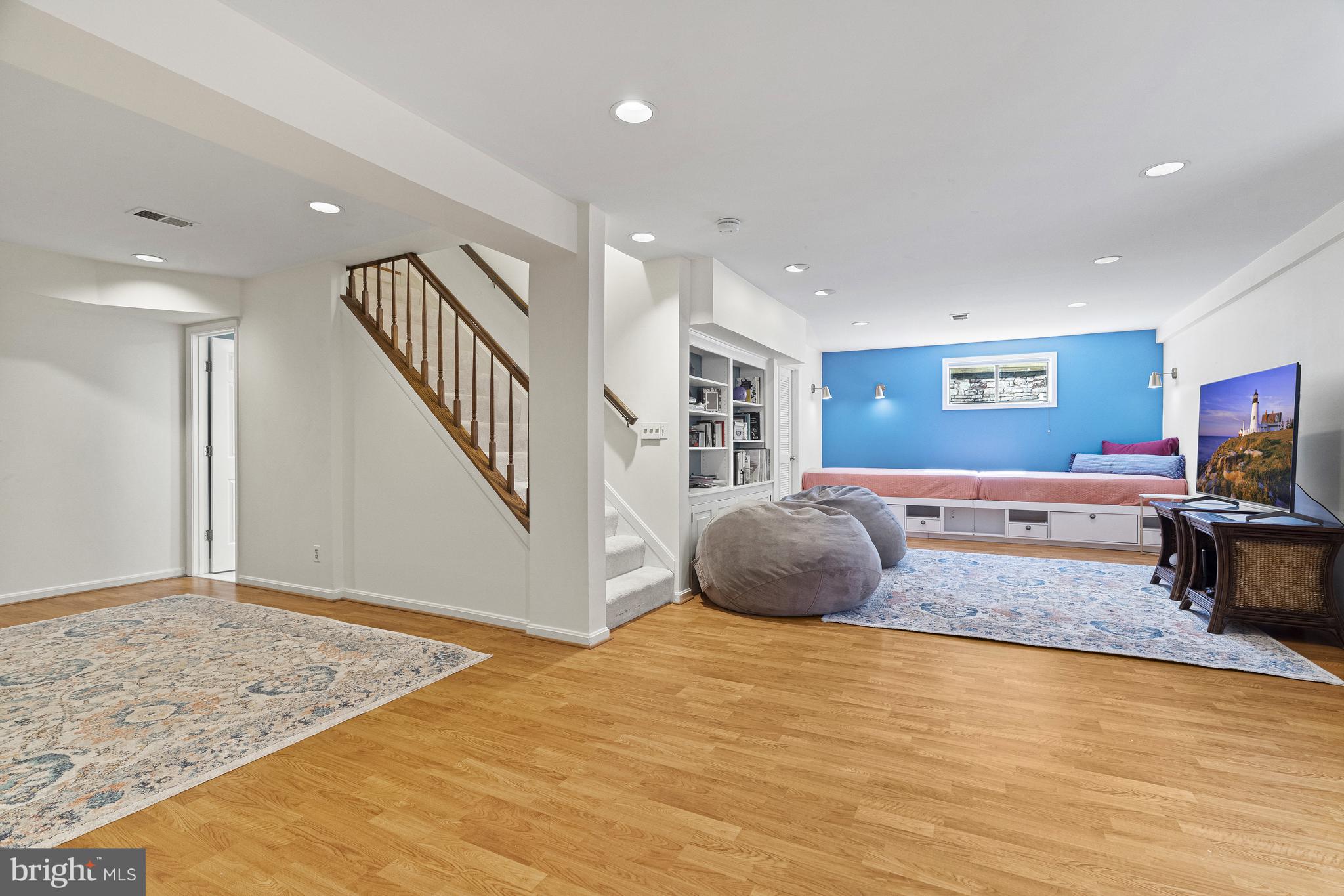 6303 Hunting Ridge Lane McLean, VA 22101 - Photo 26 of 47 Gallery Image 26