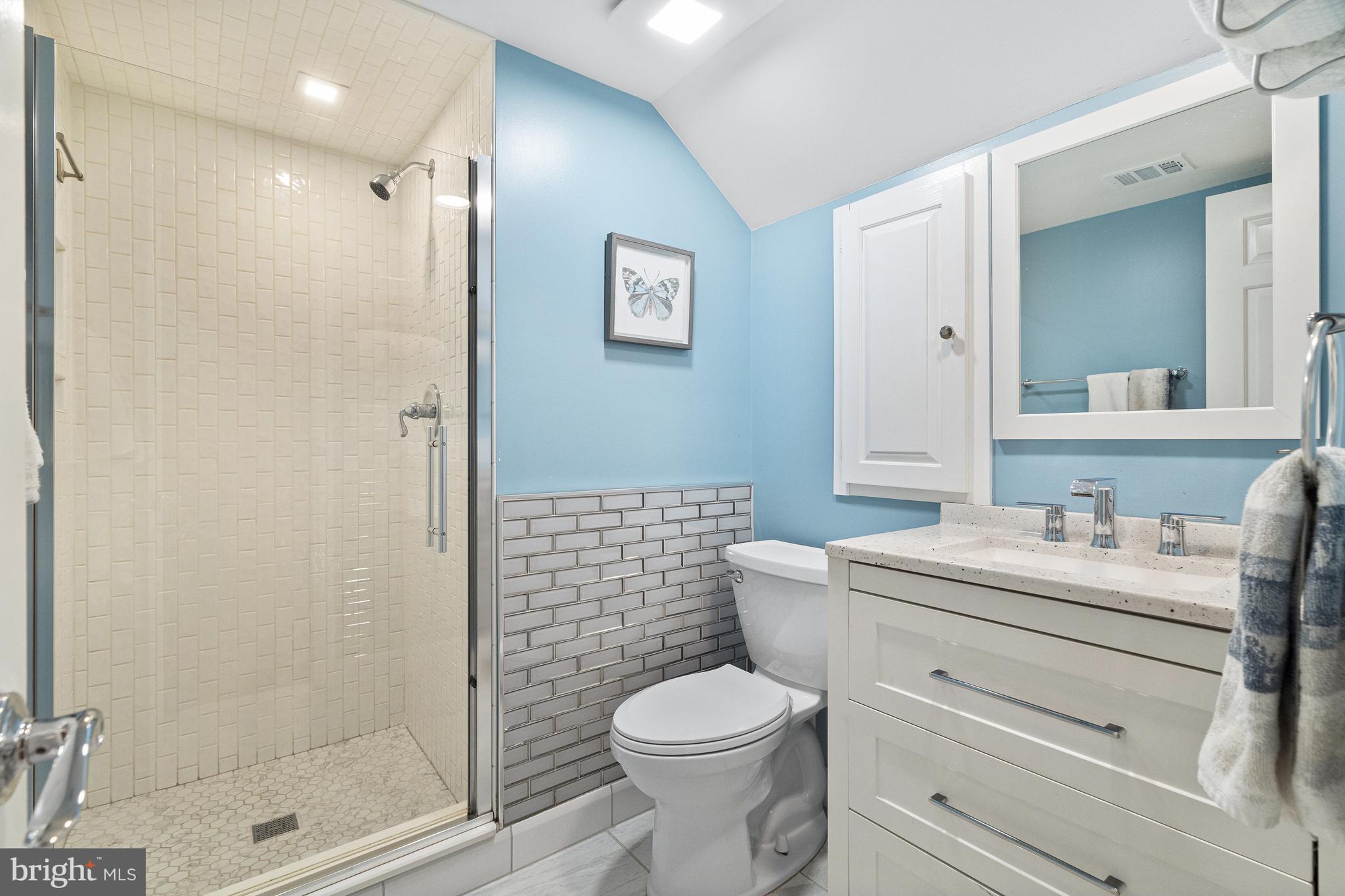 6303 Hunting Ridge Lane McLean, VA 22101 - Photo 30 of 47 Gallery Image 30