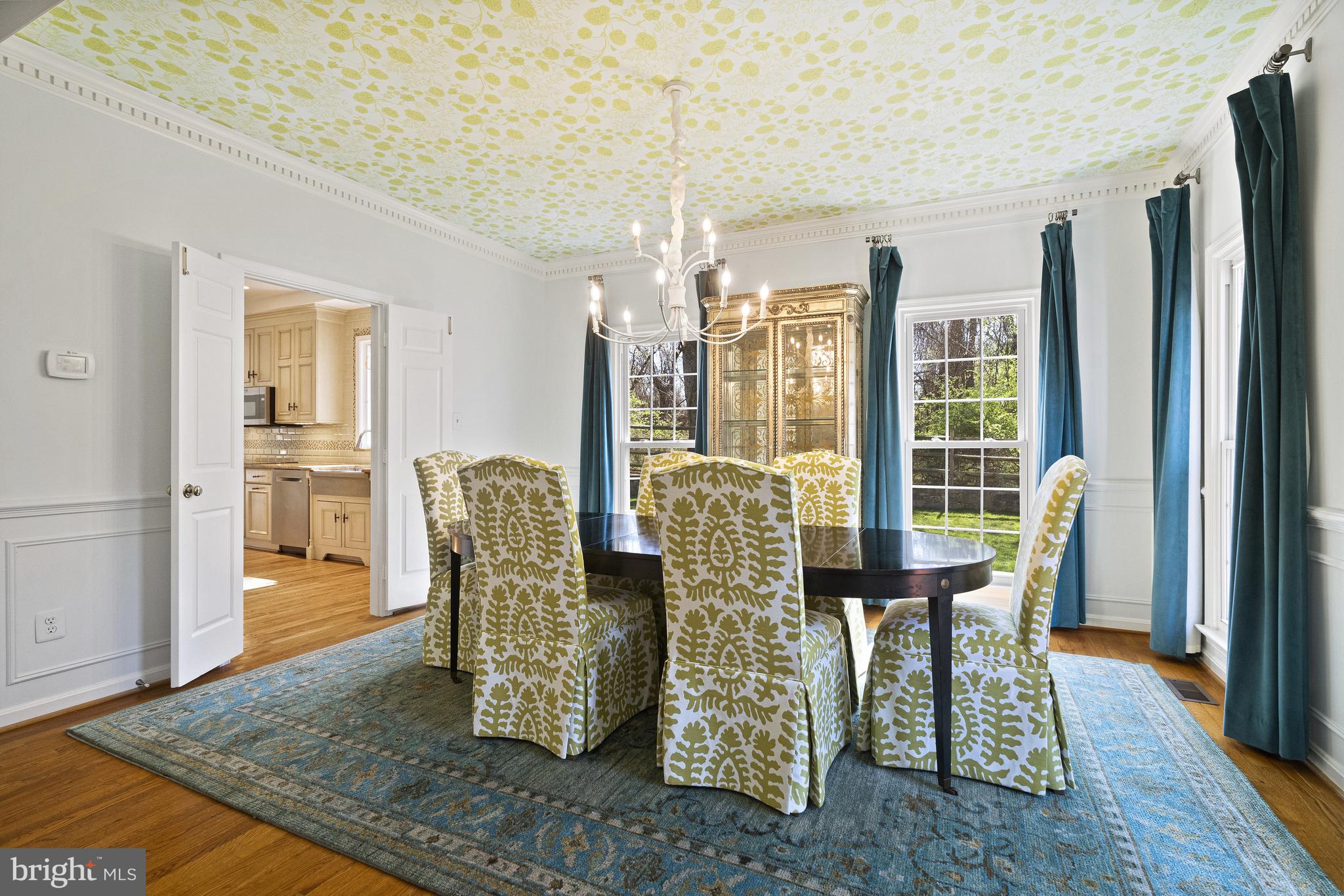 6303 Hunting Ridge Lane McLean, VA 22101 - Photo 8 of 47 Gallery Image 8