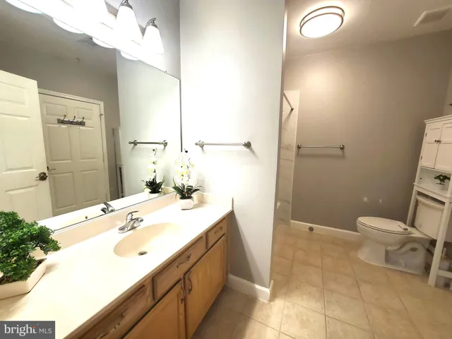 $2,200 | 2433 Wentworth Drive, Crofton, MD 21114