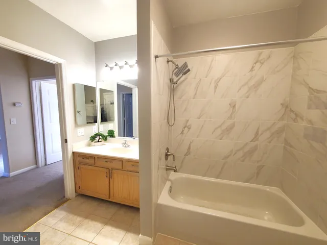 $2,200 | 2433 Wentworth Drive, Crofton, MD 21114