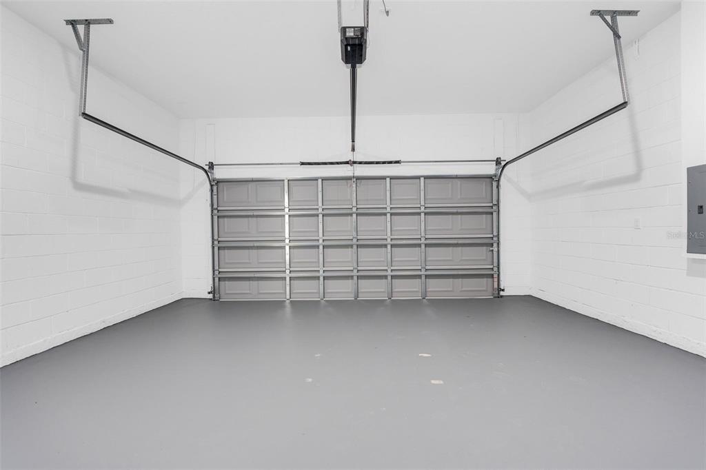 3428 Southwest 165th Loop Ocala, FL 34473 - Photo 36 of 43 a view of a room with an empty space
